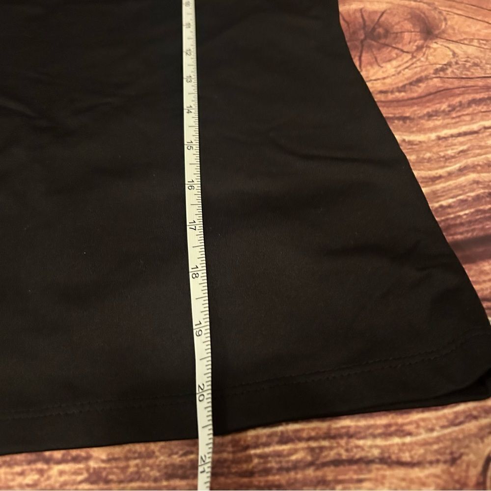 Women’s Jon Den Black Tank Size Medium - Picture 4 of 5